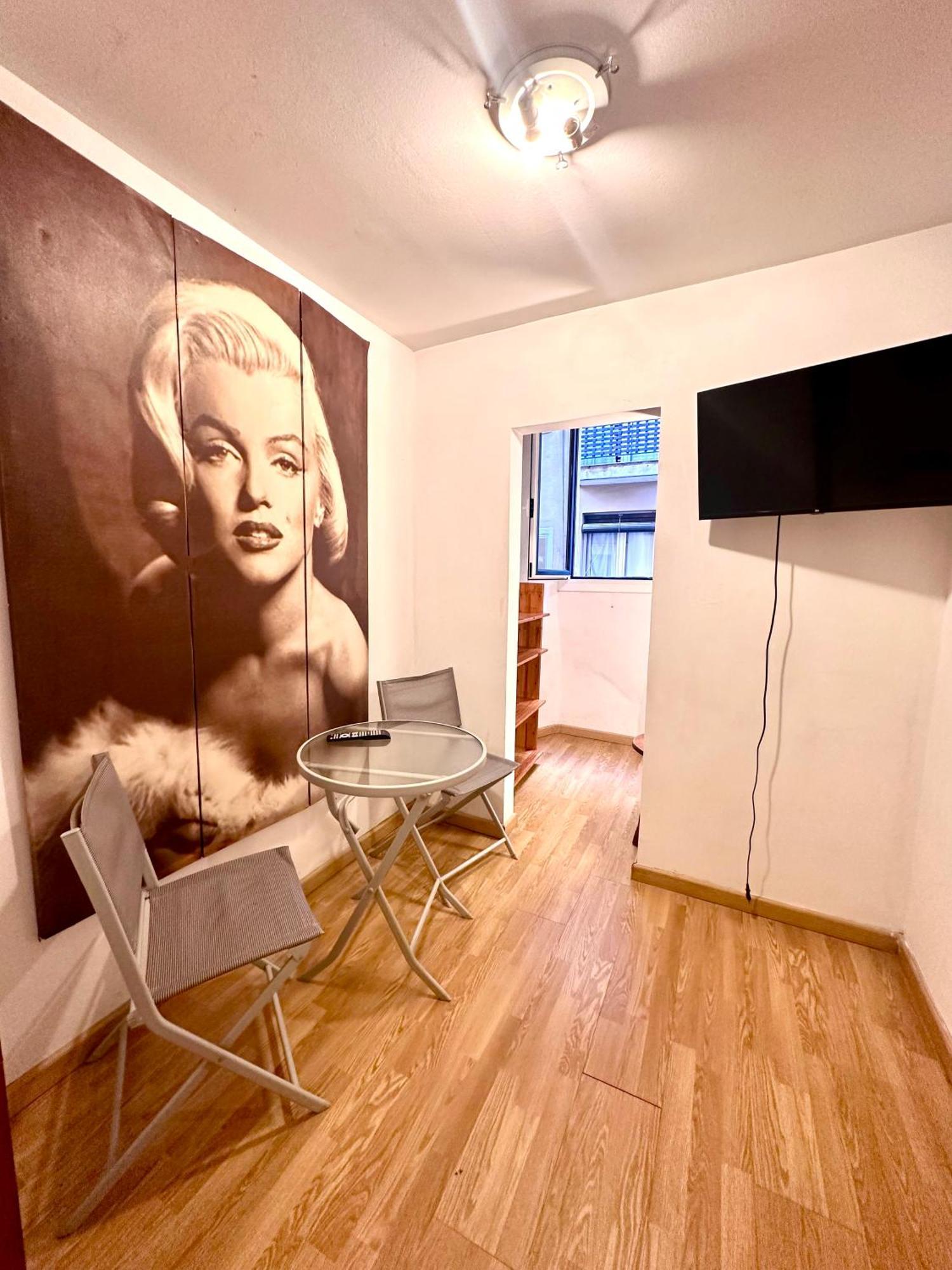 Private Rooms In City Center Barselona Dış mekan fotoğraf